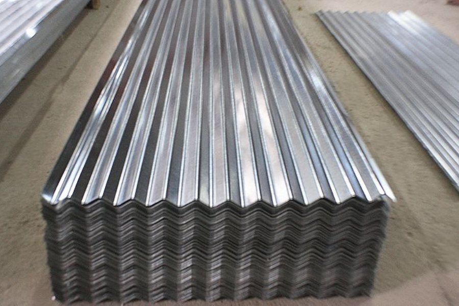 5 Cara Merawat Atap Seng agar Lebih Awet dan Minim Risiko