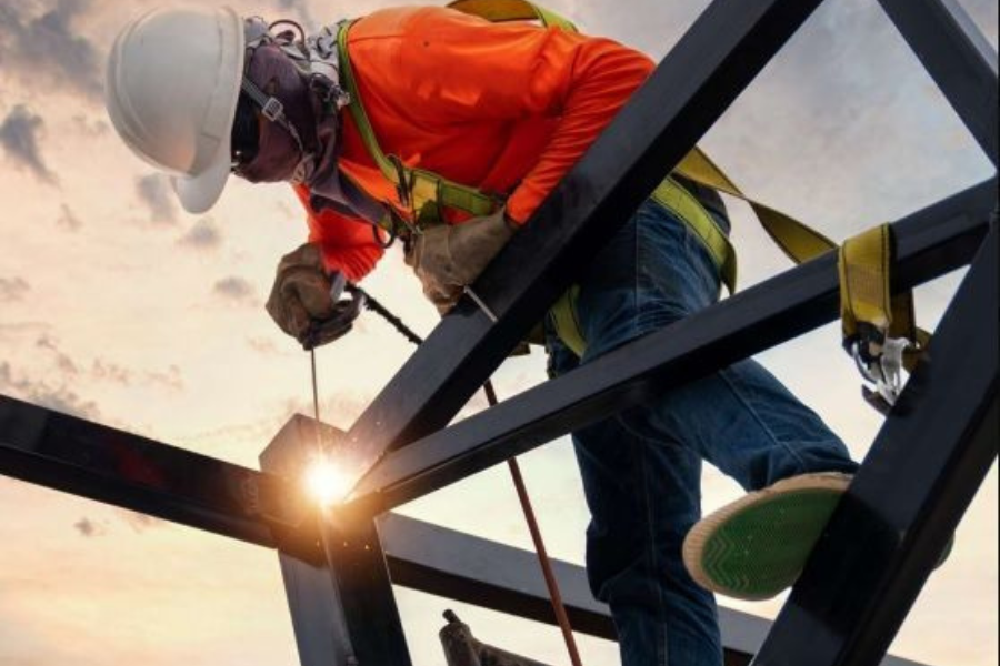 melihat lebih dekat material logam yang digunakan dalam proyek global cometal 