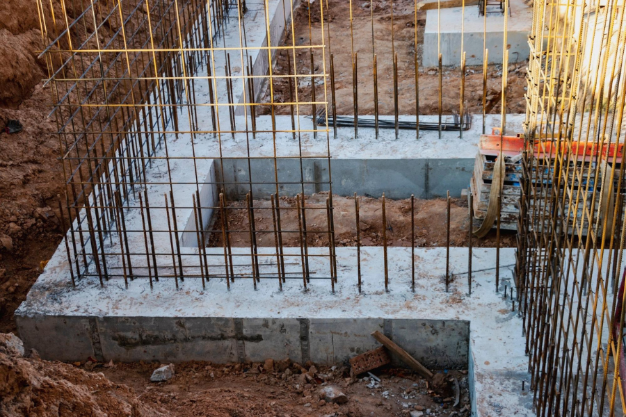 Supplier Besi Pondasi Terpercaya untuk Kebutuhan Proyek Konstruksi